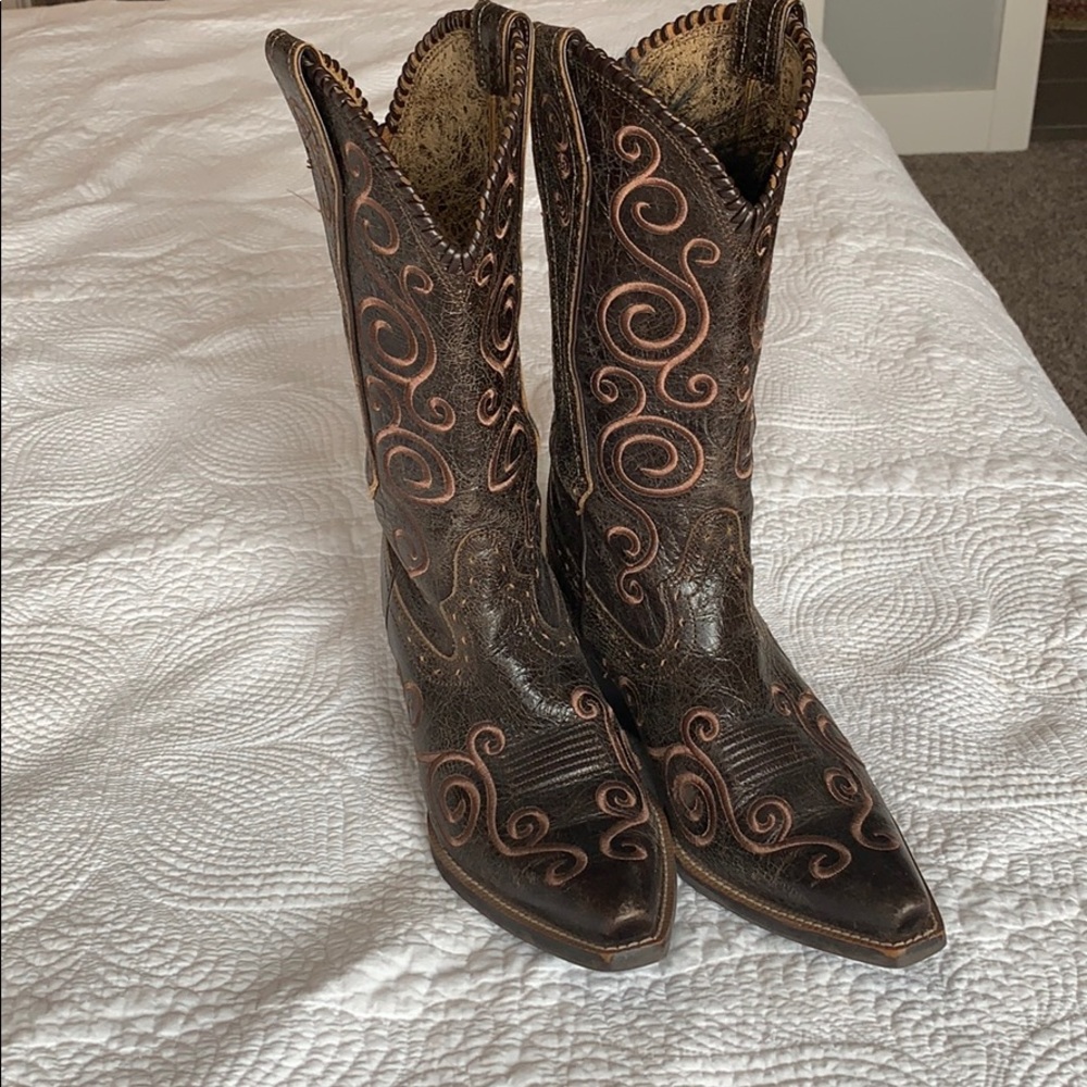 Shellen Port  chocolate brown leather boots